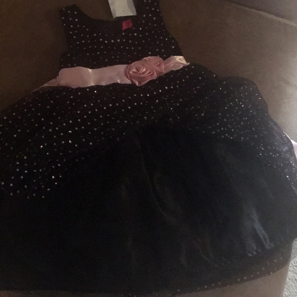 SOLD Girls Adorable Dress by Pinky, Size 4 - Picture 5 of 5